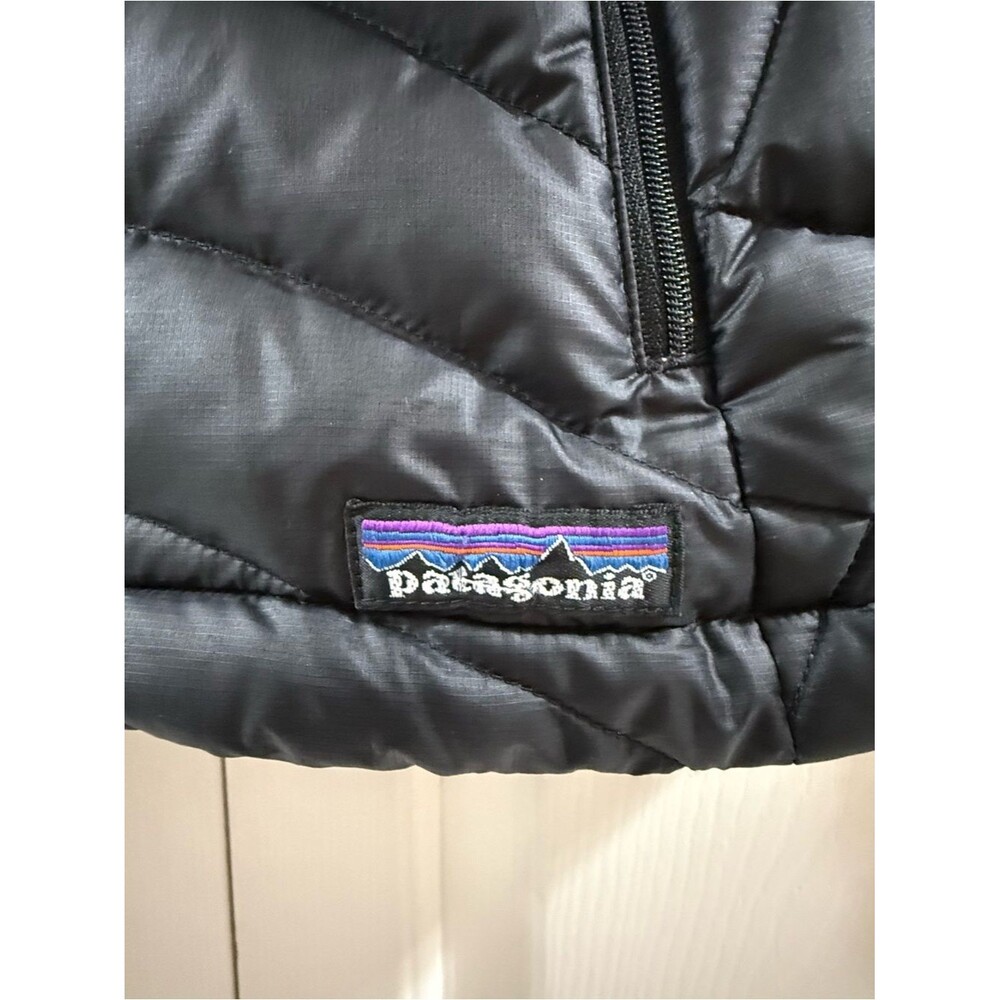 Patagonia Women's Down Sweater Jacket M Black 2008 Full Zip Goose Down Puffer - Picture 7 of 15